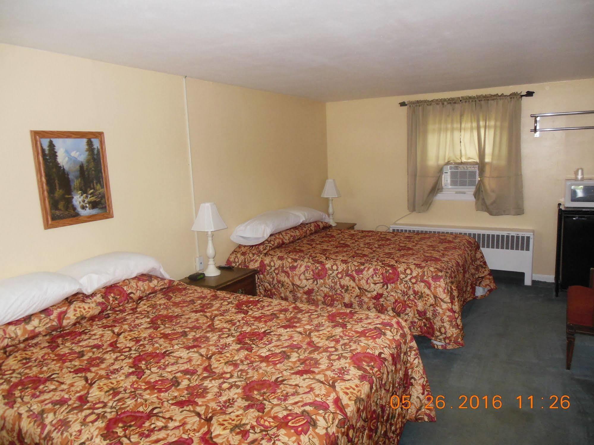 Evergreen Motel Осуиго Экстерьер фото
