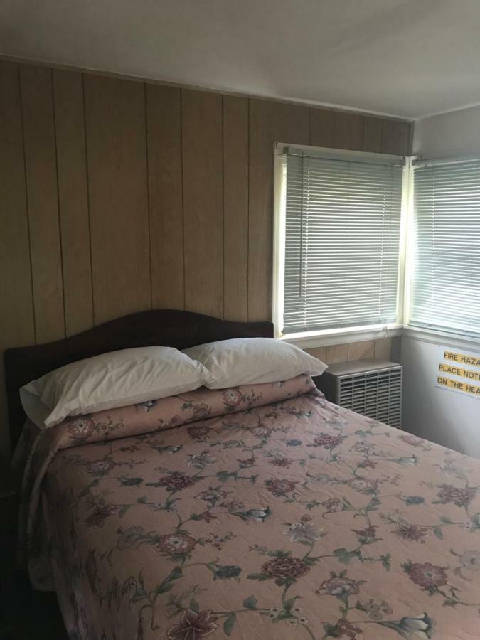 Evergreen Motel Осуиго Экстерьер фото