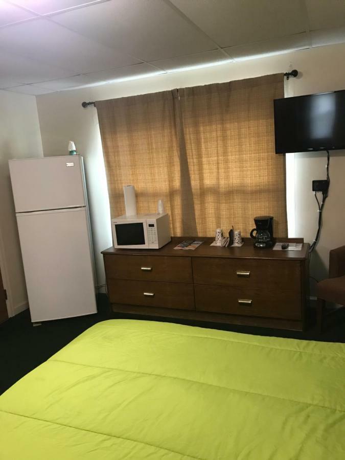 Evergreen Motel Осуиго Экстерьер фото