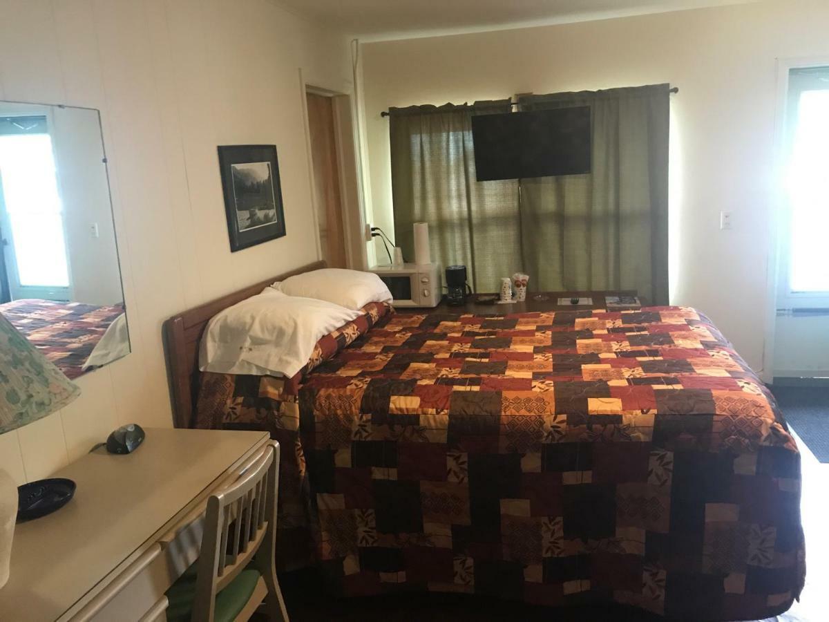 Evergreen Motel Осуиго Экстерьер фото
